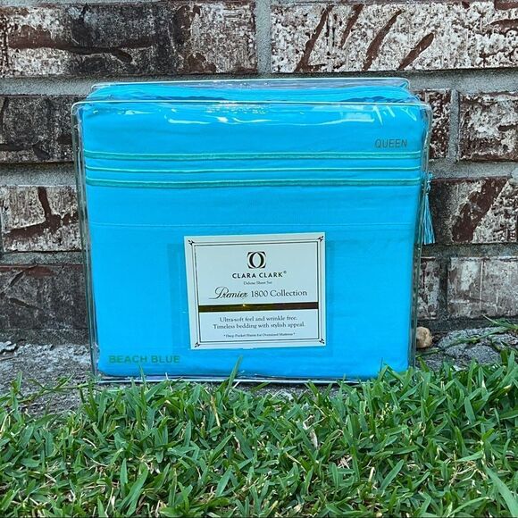 1800 Thread Count: BEACH BLUE Color, Deep Pockets, Premier 4 Piece Bed Sheet Set - Picture 1 of 2